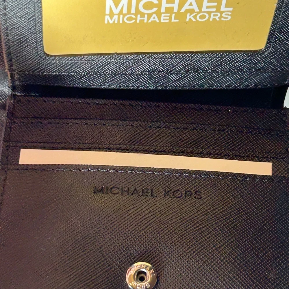 Michael Kors Black Key & Card Holder Pebbled Leather 4.5” x 4” NWT - Picture 8 of 12